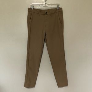 Lululemon Commission Pant Slim Warpstreme 30 Tan